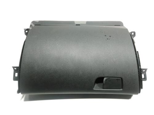 Hanskerom RENAULT MEGANE IV Hatchback (B9A/M/N_) 1.3 TCe 160 (B9NC) (159 hp) 28231336