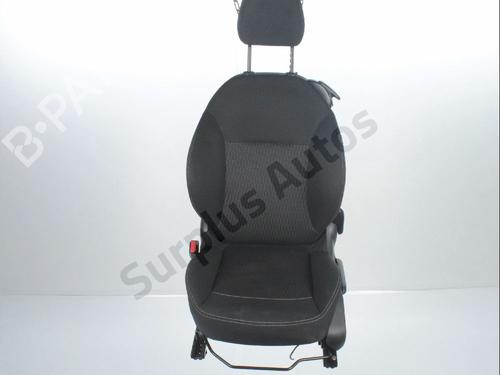 Used Left front seat PEUGEOT 208 I (CA_, CC_) 1.6 HDi / BlueHDi 75 (75 hp) 28265284