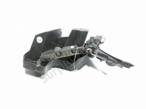 Used Rear bumper bracket Rear bumper bracket CITROËN C4 CACTUS 1.5 BlueHDi 100 (102 hp) 34504091 34504091