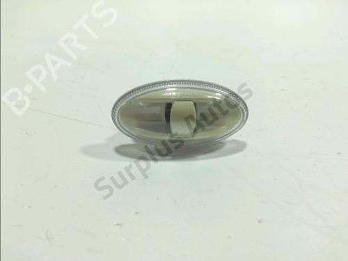 Used Right side indicator Right side indicator PEUGEOT 107 (PM_, PN_) 1.0 (68 hp) 36593526 36593526