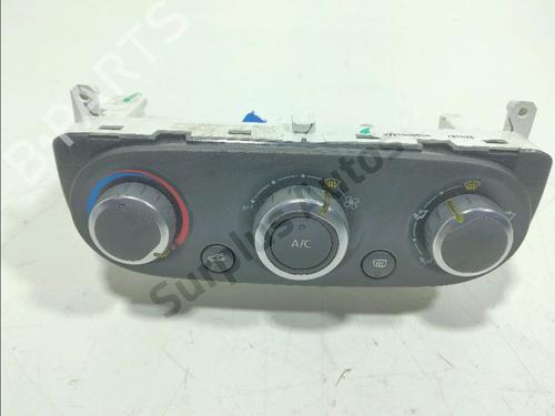 climate-control-renault-clio-iv-bh_-2012-2013-2014-2015-2016-2017-2018-2019-2020-2021-36464551 main image