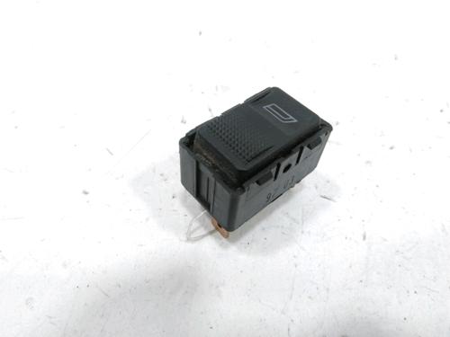 Used Left rear window switch AUDI A6 C4 (4A2) 2.5 TDI (140 hp) 31000510