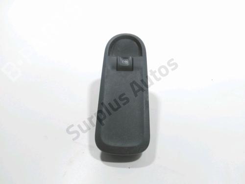 Used Right front window switch Right front window switch DACIA DUSTER (HS_) 1.5 dCi 4x4 (109 hp) 30608197 30608197