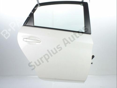 Used Right rear door Right rear door 37780137 37780137