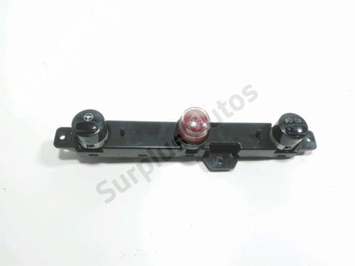 Used Warning switch FIAT 500 (312_) 1.2 (312AXA1A) (69 hp) 30769038