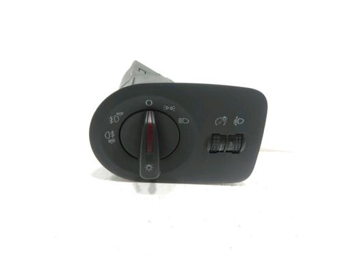 Used Headlight switch SEAT IBIZA IV (6J5, 6P1) 1.4 (85 hp) 30990338