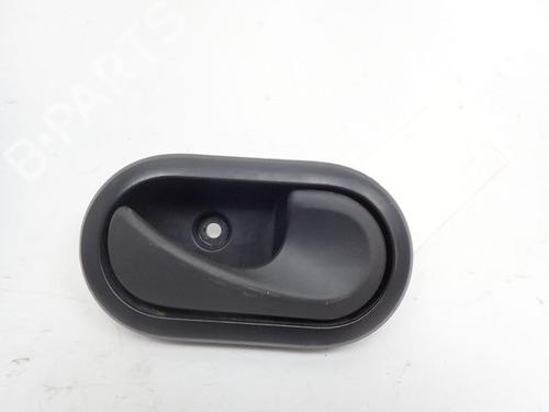 Used Front right interior door handle Front right interior door handle DACIA SANDERO 1.4 MPI LPG (72 hp) 30996016 30996016