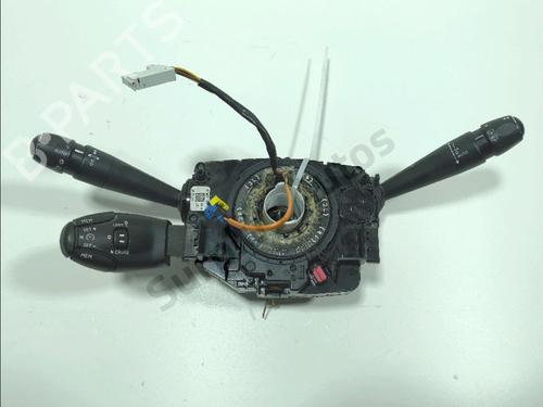 Commandes au volant Commandes au volant PEUGEOT 308 II (LB_, LP_, LW_, LH_, L3_) 1.6 HDi / BlueHDi 115 (115 hp) 34232093 34232093