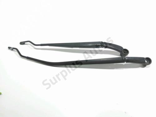 Used Front windshield wiper arm HYUNDAI i20 II (GB, IB) 1.4 (100 hp) 28272088