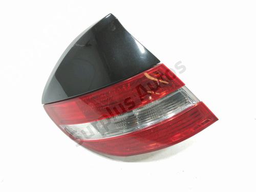 Used Left taillight Left taillight 31006711 31006711