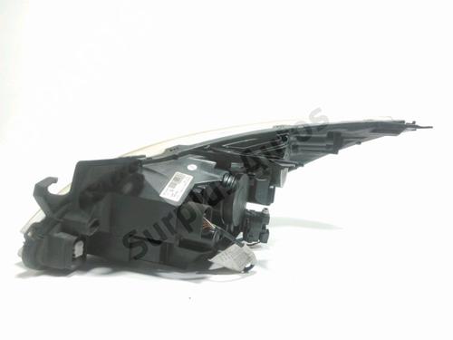 Right headlight PEUGEOT 3008 I MPV (0U_) 1.6 HDi | BP32280033C29