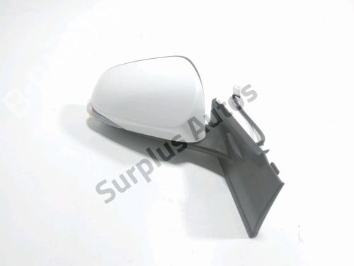 Retrovisor direito TOYOTA YARIS (_P13_) 1.5 Hybrid (NHP130_, NHP130) | BP30843213C27