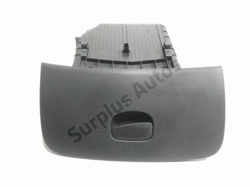Used Glove box RENAULT CLIO IV (BH_) 1.6 RS (BHJ4, BHJ6, BHMM) (200 hp) 28231425