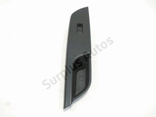 Used Right front window switch Right front window switch 38165479 38165479