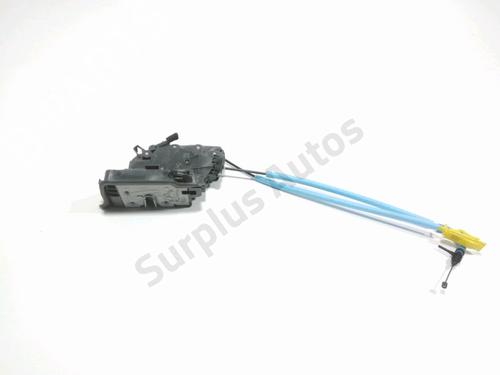front-right-lock-bmw-2-active-tourer-f45-2013-2014-2015-2016-2017-2018-2019-2020-2021-29496108 main image