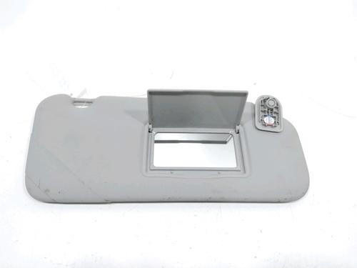 Used Right sun visor Right sun visor 31002418 31002418