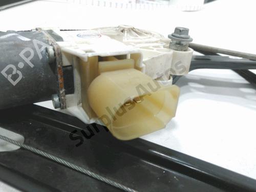 Front left window mechanism BMW 1 (E87) 118 d | BP30995691C22