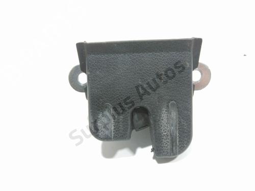 Tailgate lock VW GOLF V Variant (1K5) 1.9 TDI | BP33816015C101 - Image 3