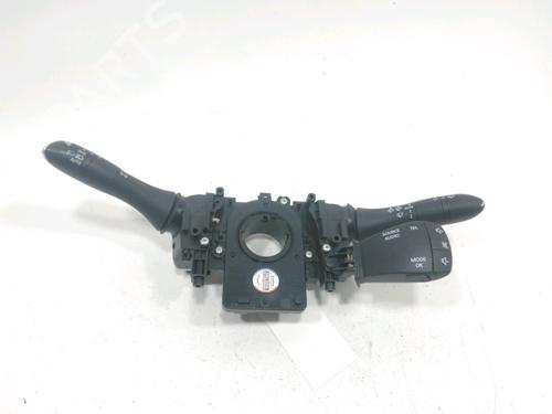 Used Steering wheel controls RENAULT MEGANE IV Hatchback (B9A/M/N_) 1.6 dCi 130 (B9A4) (130 hp) 30988135