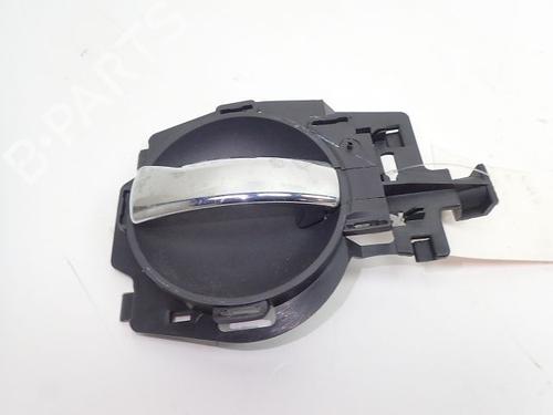 Used Rear right interior door handle Rear right interior door handle 30999822 30999822