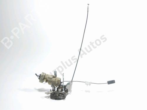 Used Front left lock TOYOTA YARIS (_P1_) 1.4 D-4D (NLP10_, NLP10R) (75 hp) 31327138