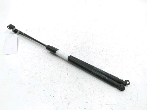 tailgate-lift-support-mazda-2-de_-dh_-2007-2008-2009-2010-2011-2012-2013-2014-2015-31001821 main image