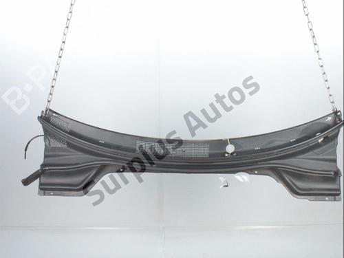 Used Scuttle panel Scuttle panel SSANGYONG TIVOLI 1.6 (128 hp) 35773703 35773703