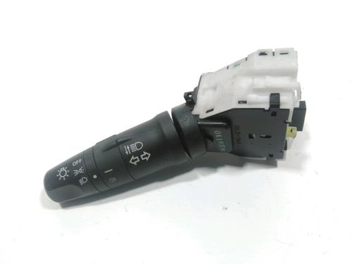 Commande de phare Commande de phare NISSAN NOTE (E11, NE11) 1.4 (88 hp) 28228479 28228479