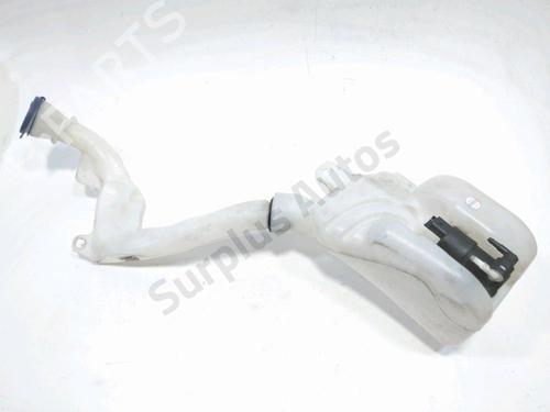 Used Windscreen washer tank Windscreen washer tank 38497930 38497930