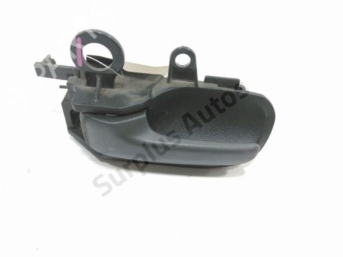 Used Rear left interior door handle Rear left interior door handle 31000032 31000032