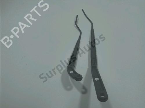 Used Front windshield wiper arm RENAULT CLIO IV (BH_) 1.5 dCi 90 (90 hp) 30585106