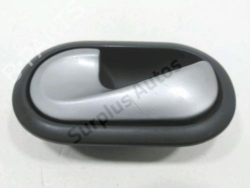 Used Front left interior door handle RENAULT TWINGO II (CN0_) 1.2 16V (CN0K, CN0V, CN0A) (76 hp) 30996568