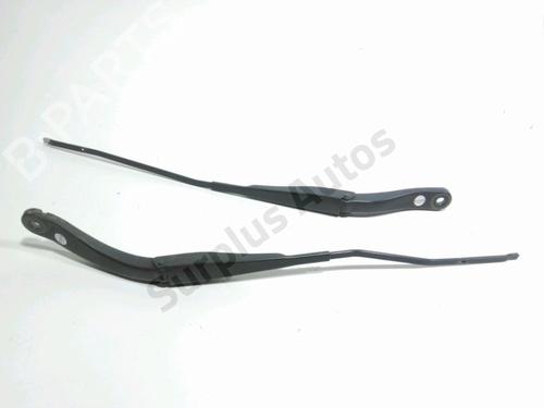 front-windshield-wiper-arm-dacia-sandero-ii-2012-32843298 main image