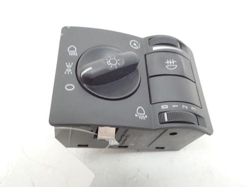 Used Headlight switch OPEL TIGRA TwinTop (X04) 1.3 CDTI (R97) (69 hp) 30988965
