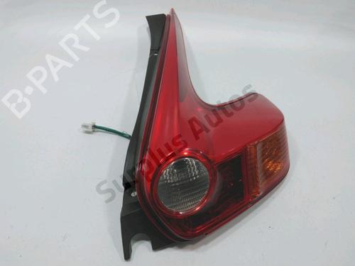 Used Right taillight NISSAN JUKE (F15) 1.5 dCi (110 hp) 31006036