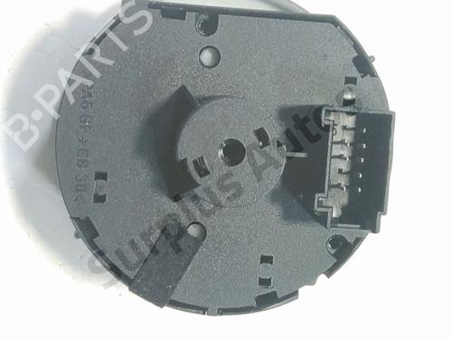 Headlight switch VW GOLF VI (5K1) 2.0 R 4motion | BP38497333I24 - Image 3