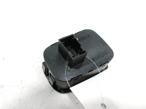 Warning switch CITROËN NEMO Box Body/MPV (AA_) 1.3 HDi 75 | BP37768327I22 - Image 2