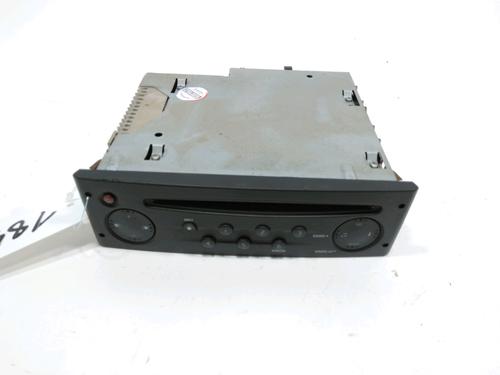 Radio RENAULT CLIO II (BB_, CB_) 1.2 LPG (58 hp) 30991962