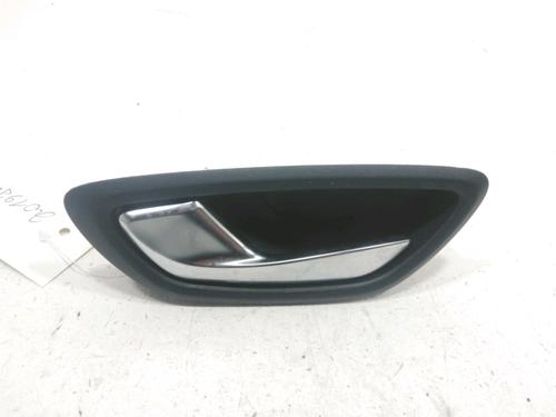 Venstre fortil invendig håndtag RENAULT MEGANE IV Hatchback (B9A/M/N_) 1.6 dCi 130 (B9A4) (130 hp) 30996458