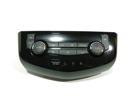 Used Climate control Climate control 28227917 28227917
