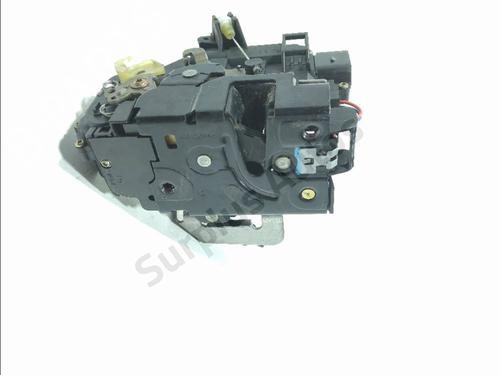 Front left lock AUDI A4 B6 (8E2) 1.9 TDI | BP37777675C98 - Image 3