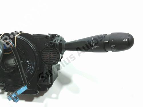 Steering wheel controls CITROËN C4 CACTUS 1.2 THP 110 | BP28227233E15 - Image 3