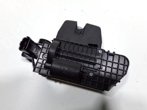 Used Tailgate lock PEUGEOT 208 I (CA_, CC_) 1.6 BlueHDi 100 (100 hp) 28260458