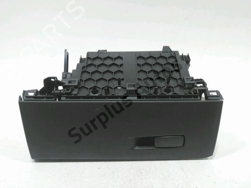 Used Glove box Glove box 37769679 37769679