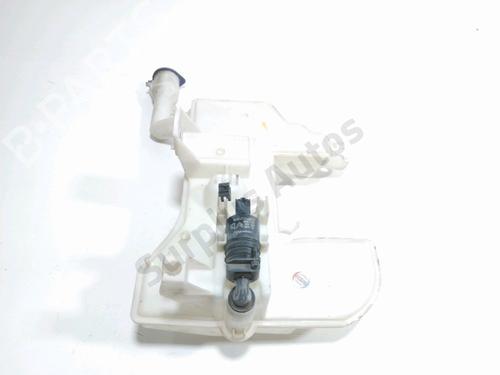 Used Windscreen washer tank Windscreen washer tank 37168520 37168520