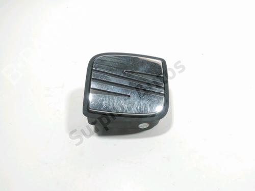 Used Tailgate handle SEAT LEON (1P1) 2.0 TDI 16V (140 hp) 30367599