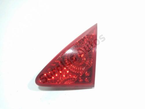 Used Right tailgate light PEUGEOT 3008 I MPV (0U_) 1.6 HDi (112 hp) 31636046