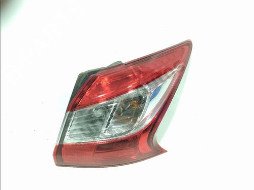 right-taillight-nissan-pulsar-hatchback-c13-2014-33231308 main image