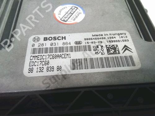 Engine control unit (ECU) PEUGEOT 3008 I MPV (0U_) 1.6 BlueHDi 120 | BP28221045M57 