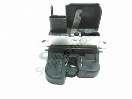 Used Tailgate lock VW GOLF VII (5G1, BQ1, BE1, BE2) 2.0 GTI (220 hp) 30769189
